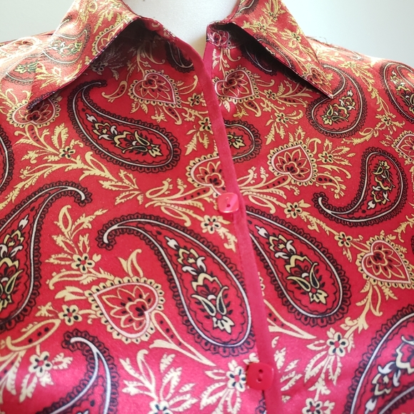 2/$29 Paisley pattern blouse. - Picture 3 of 8